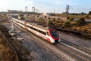 Ai Voie Să Fumezi IQOS În Tren (Excepții, Politici, Drepturi Și Restricții)