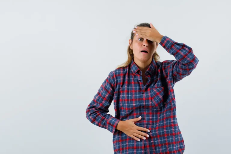Intoxicație Cu Nicotină: (Simptome, Cauze, Tratament Și Prevenire)